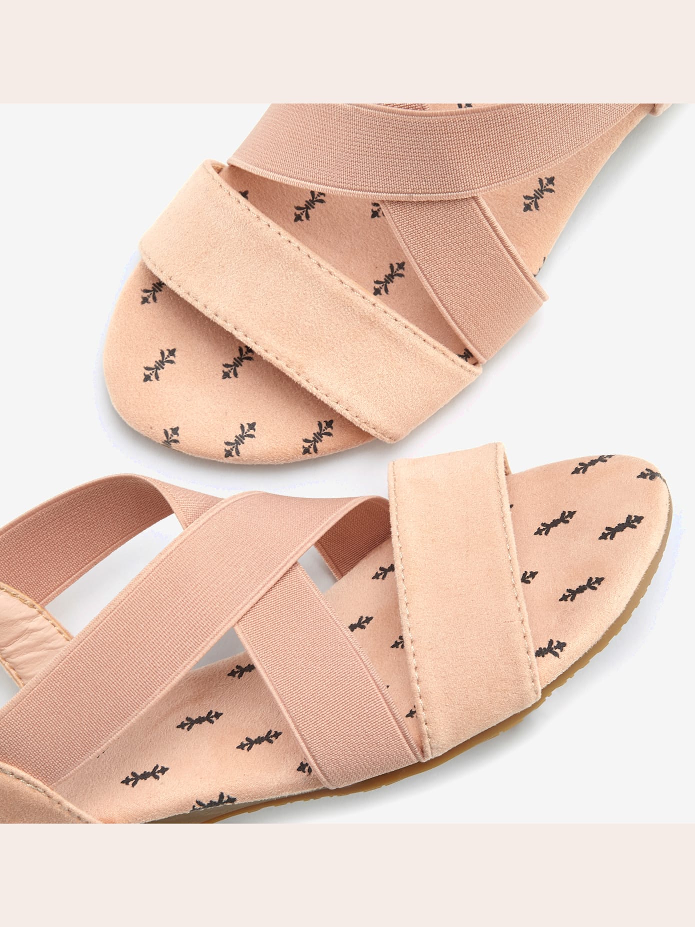 Sandales brides élastiques pour un confort optimal
