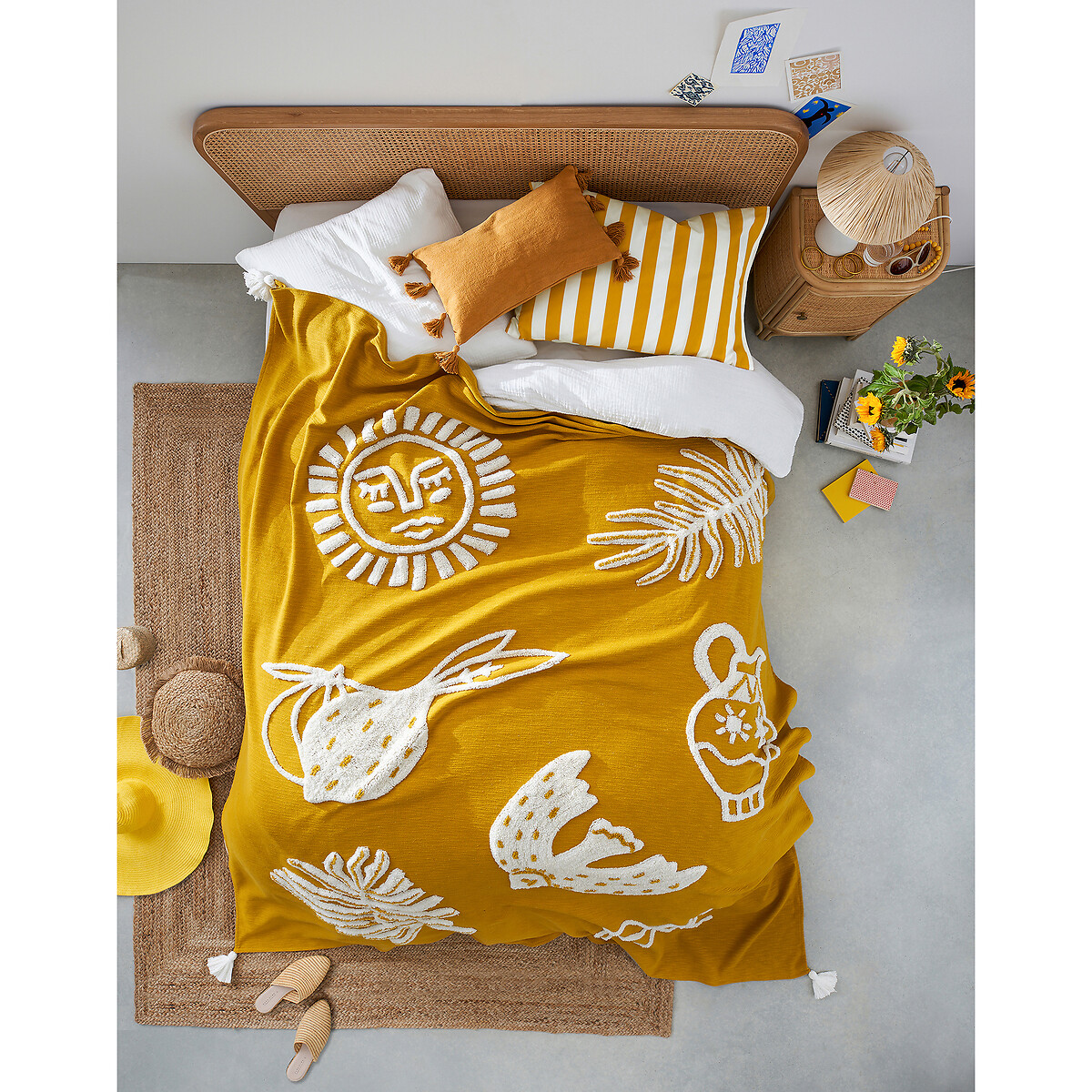 LA REDOUTE INTERIEURS<br>Mesa de cabeceira, porta à direita, Ladara