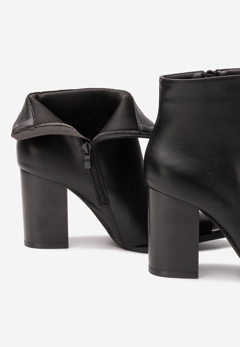 Bottines à gros talon noires Penia