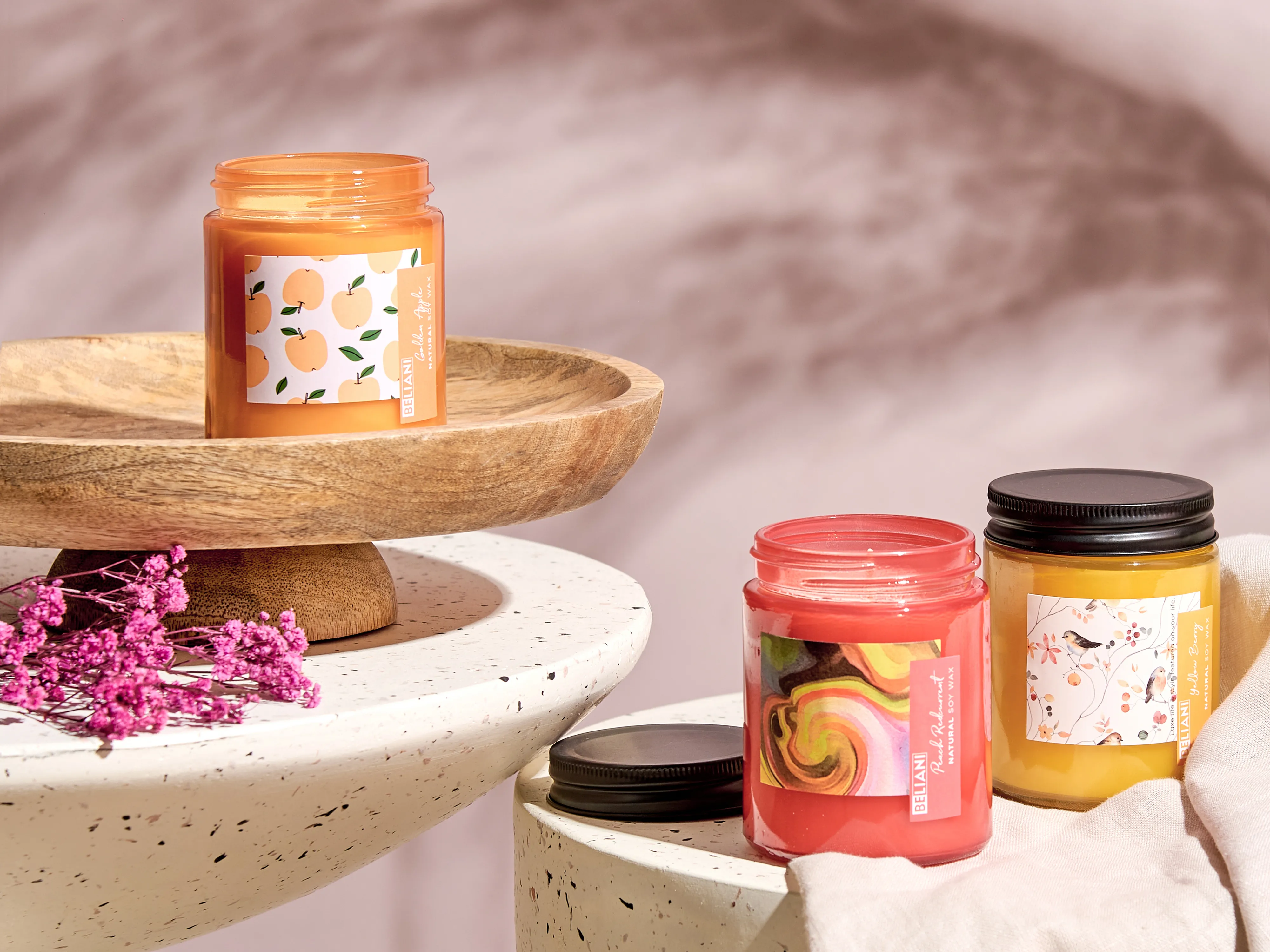Set van 3 geurkaarsen FRUITY BLOOM Soja wax Fruitige geurnoten