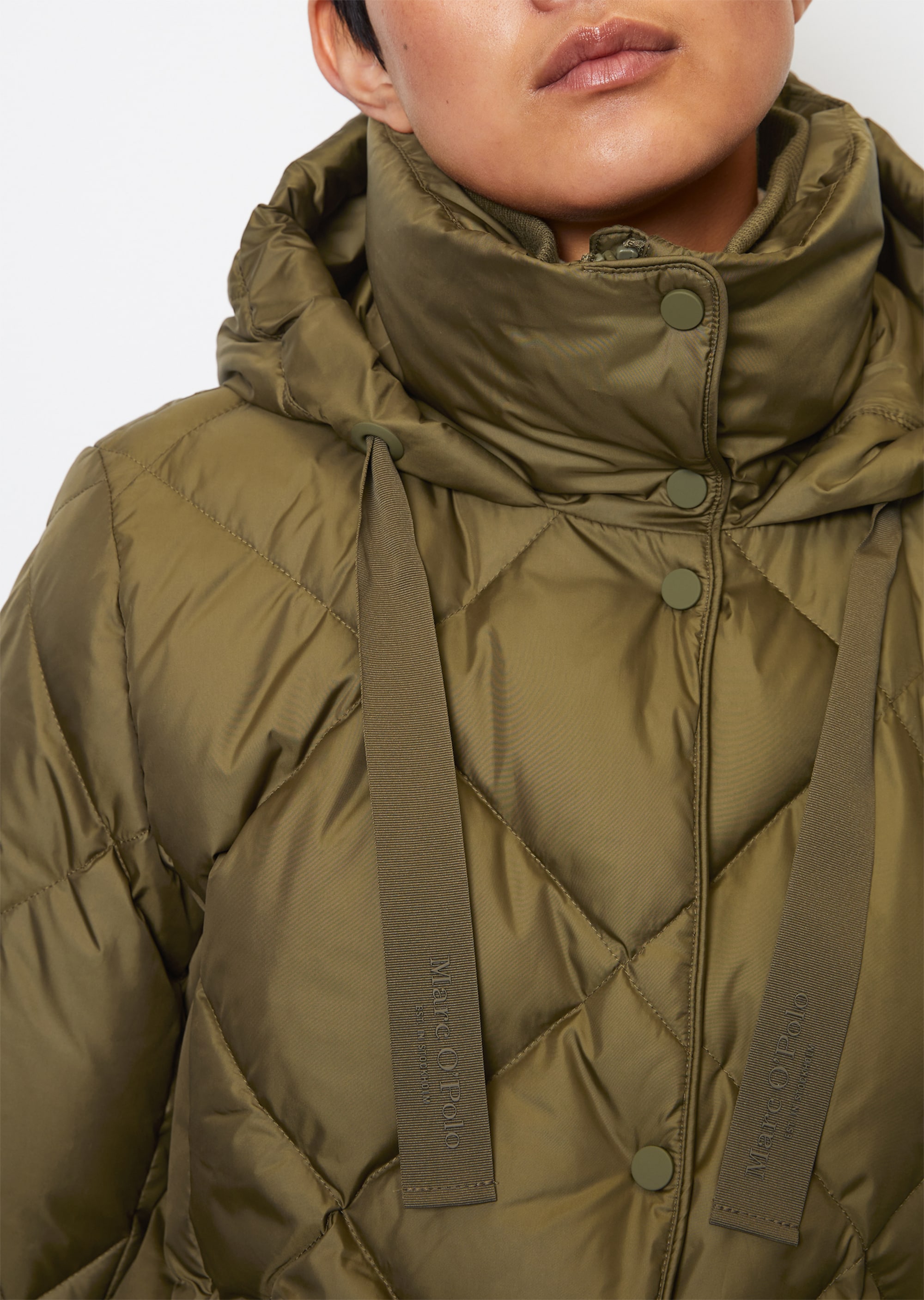 Puffer-Daunenjacke regular mit kontrastfarbener Kapuze