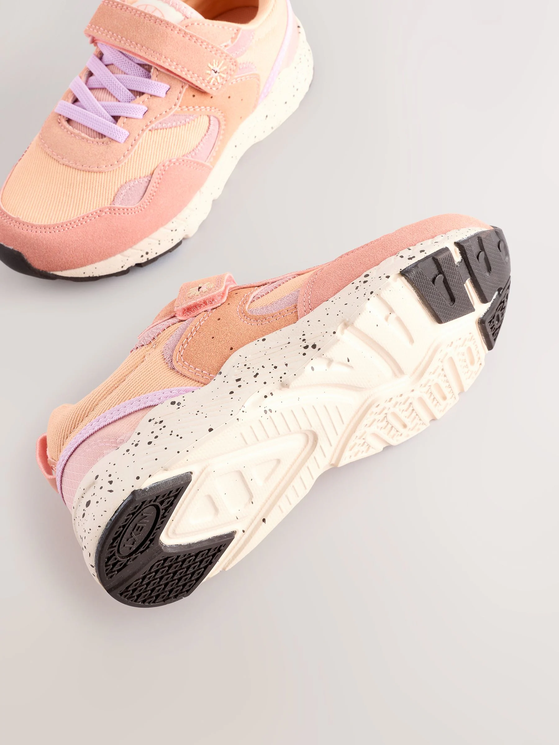 Meerkleurig oranje - Sneakers met elastische veters en klittenbandsluiting