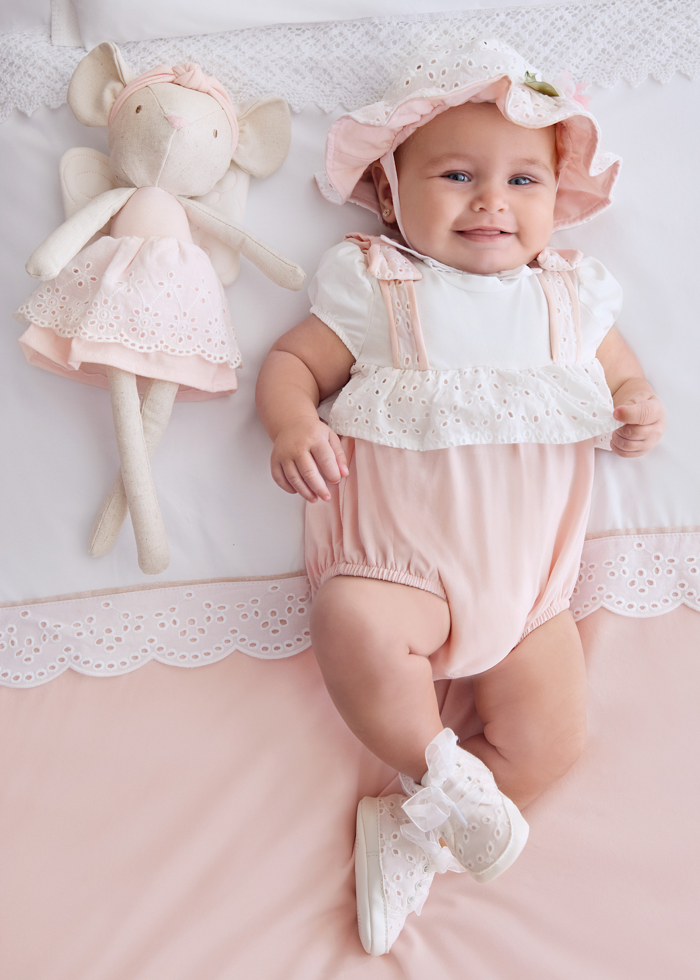 Macacão Better Cotton Newborn Nude com Gola Alta