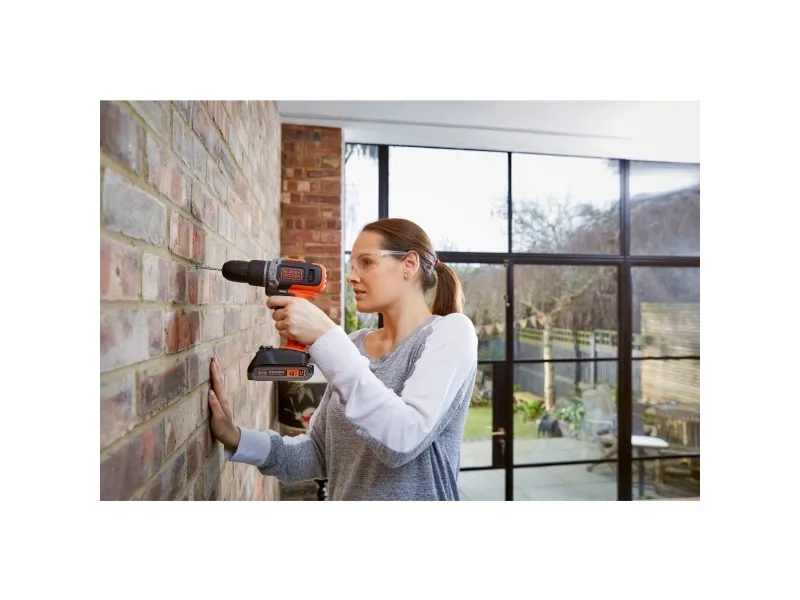 BLACK DECKER BCD003C2K - Hammerbor - ledningfri - 2-hastigheders 10 mm - 45 N·m - 2 batterier - 18 V
