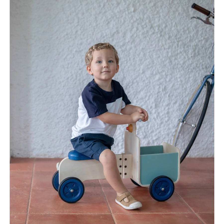PlanToys Rutscher mit Lieferkorb Orchard