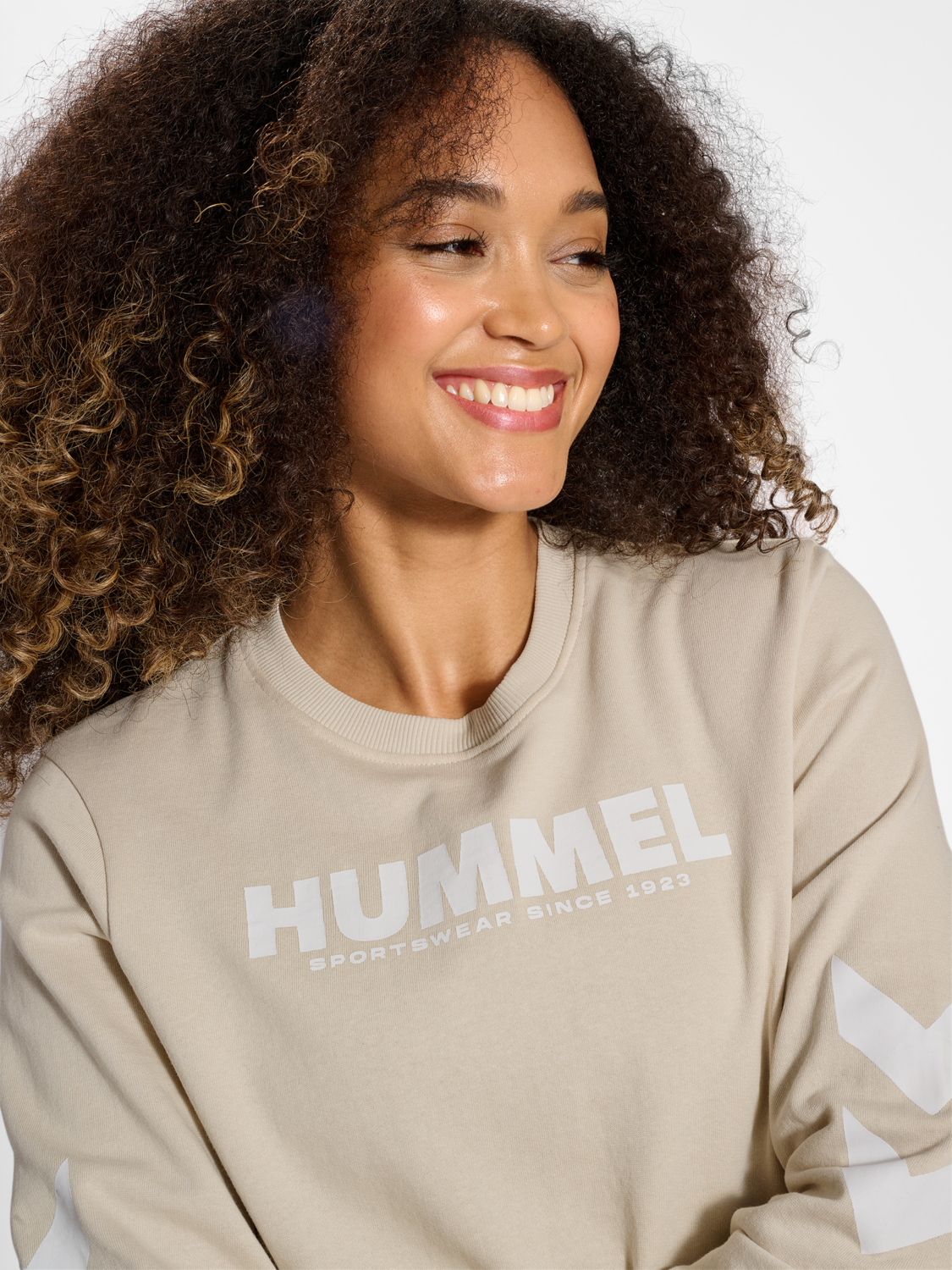 hmlLEGACY WOMAN SWEATSHIRT