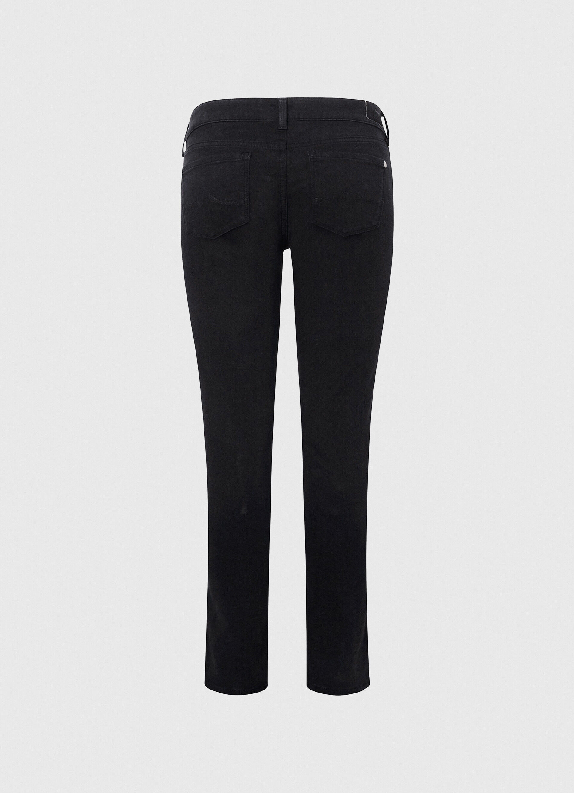 Calça skinny com 5 bolsos - preta