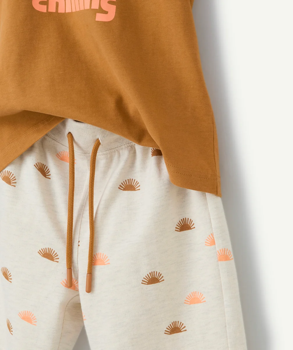 pyjama garçon en coton bio gris clair et camel motif léopard
