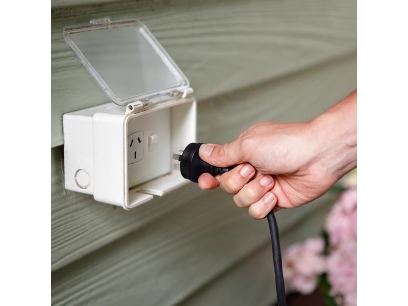 Philips Hue Zubehör Outdoor Netzteil 100W Niedervolt CH zu Passend zum 24 V Hue Outdoor System