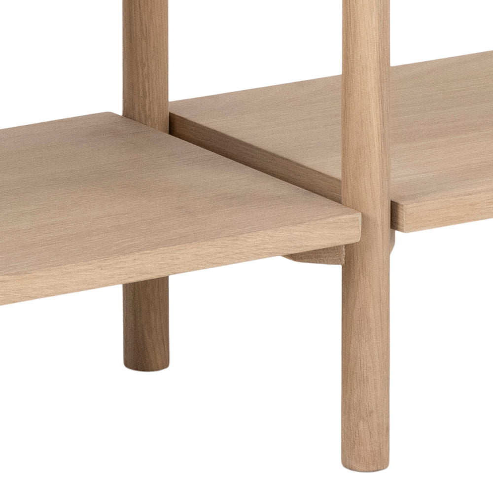 by fonQ basic Sara Sidetable