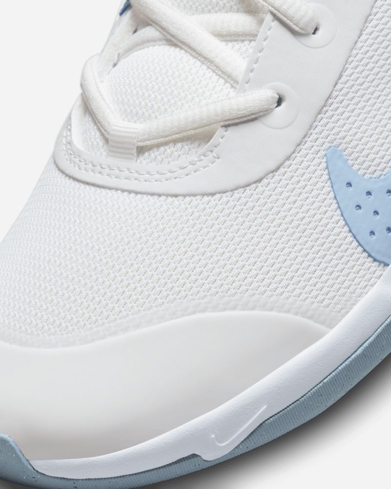 Chaussures Nike Omni Multi-Court Blanc & Bleu pour enfant