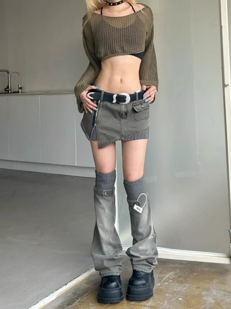 Bolgivy - Asymmetrische minirok met lage taille en strepen en beenwarmers