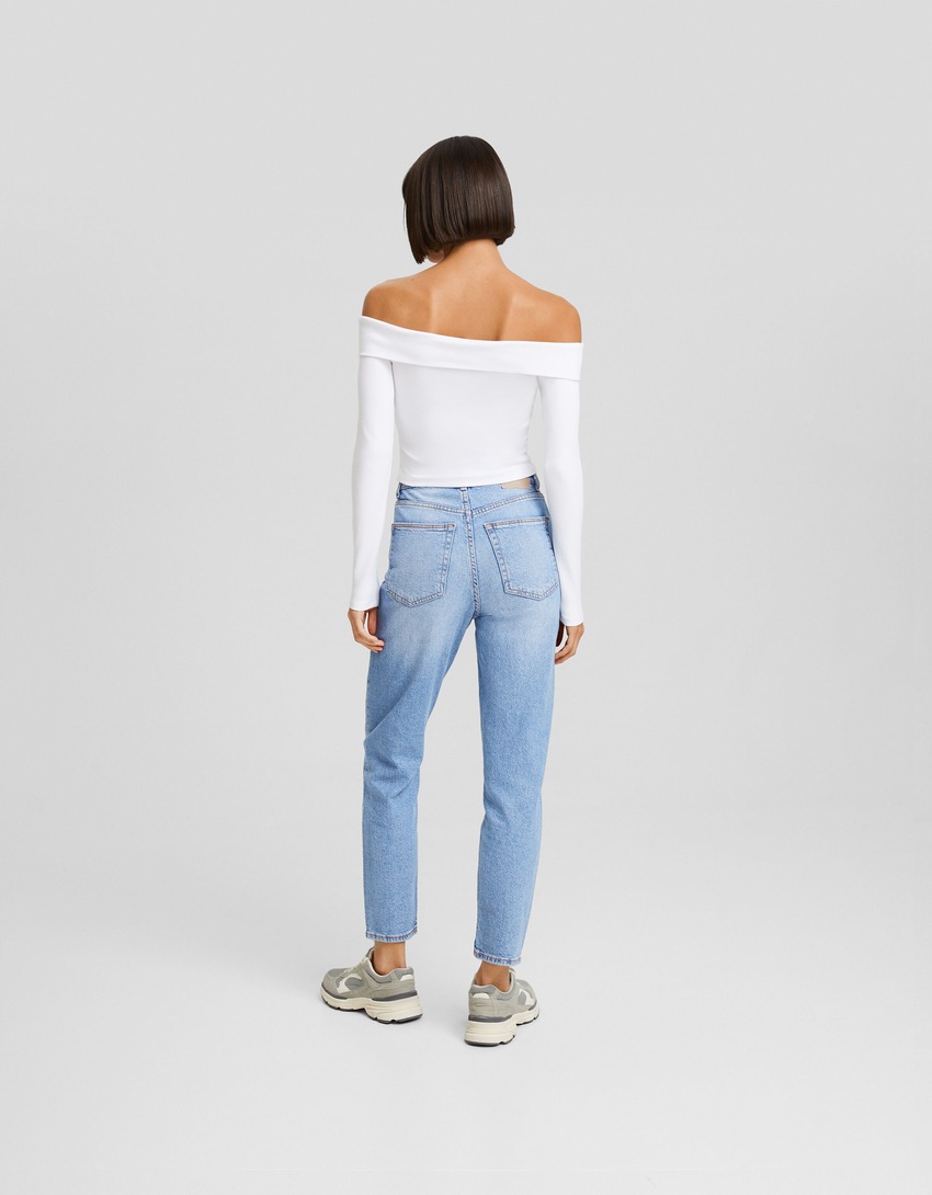 calças jeans confortáveis de mãe