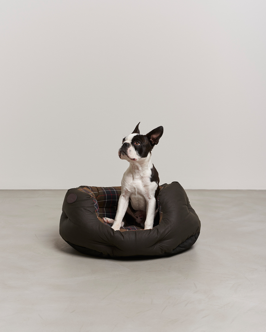 Barbour Lifestyle Wax Cotton Dog Bed 24' Olive