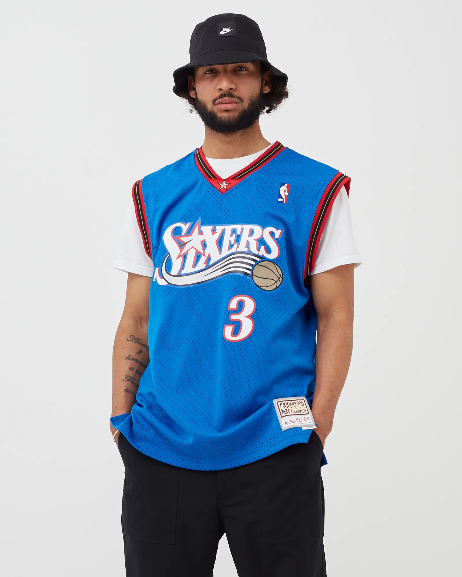 Mitchell & Ness NBA Swingman Jersey Philadelphia 76ers Alternate 1999-00 Allen Iverson #3