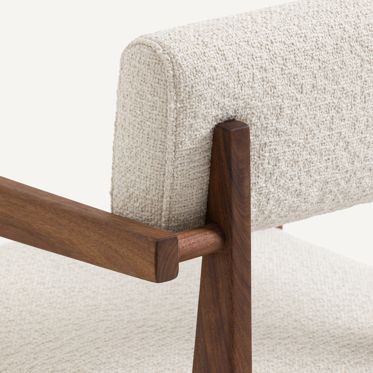 AM.PM<br>Mesa com poltrona em nogueira e bouclette, Izag