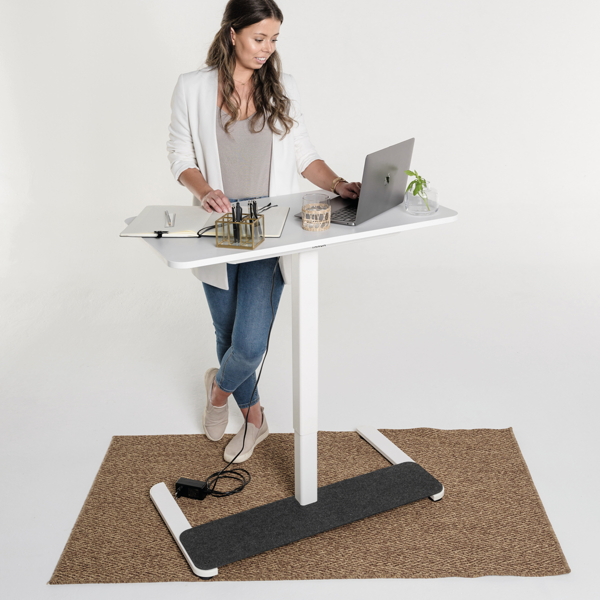 Yaasa Desk One 91 x 51 cm - Electrically height-adjustable standing desk