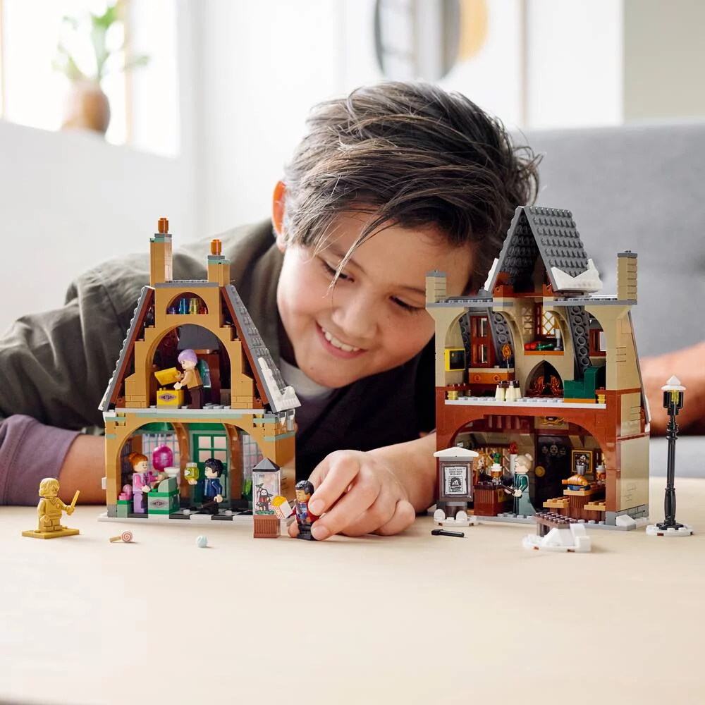 LEGO®HARRY POTTER™ 76388 - VISITE DE PRE AU LARD