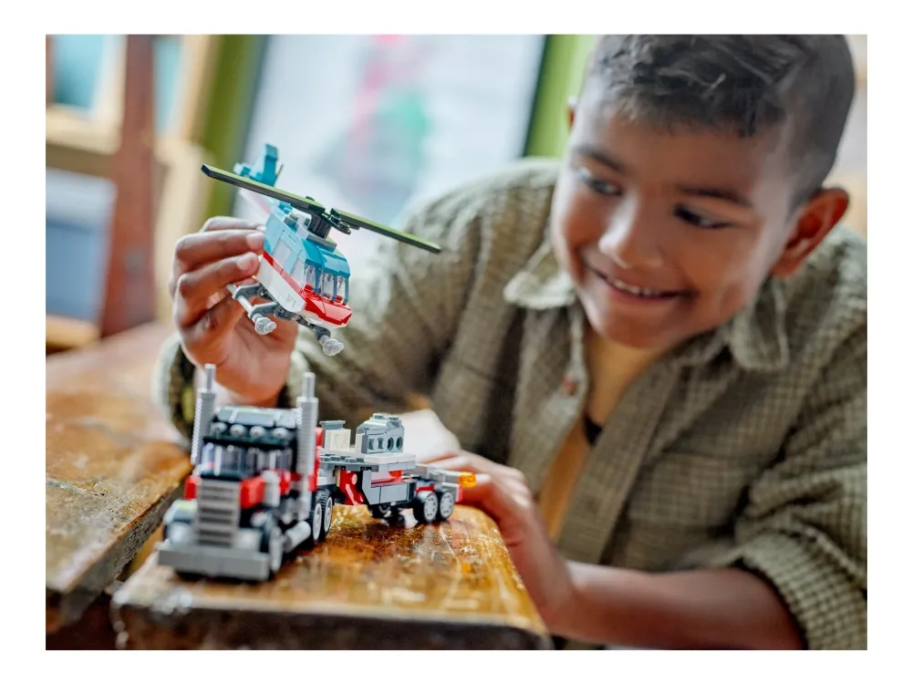 LEGO Creator 31146 Blokvogn med helikopter