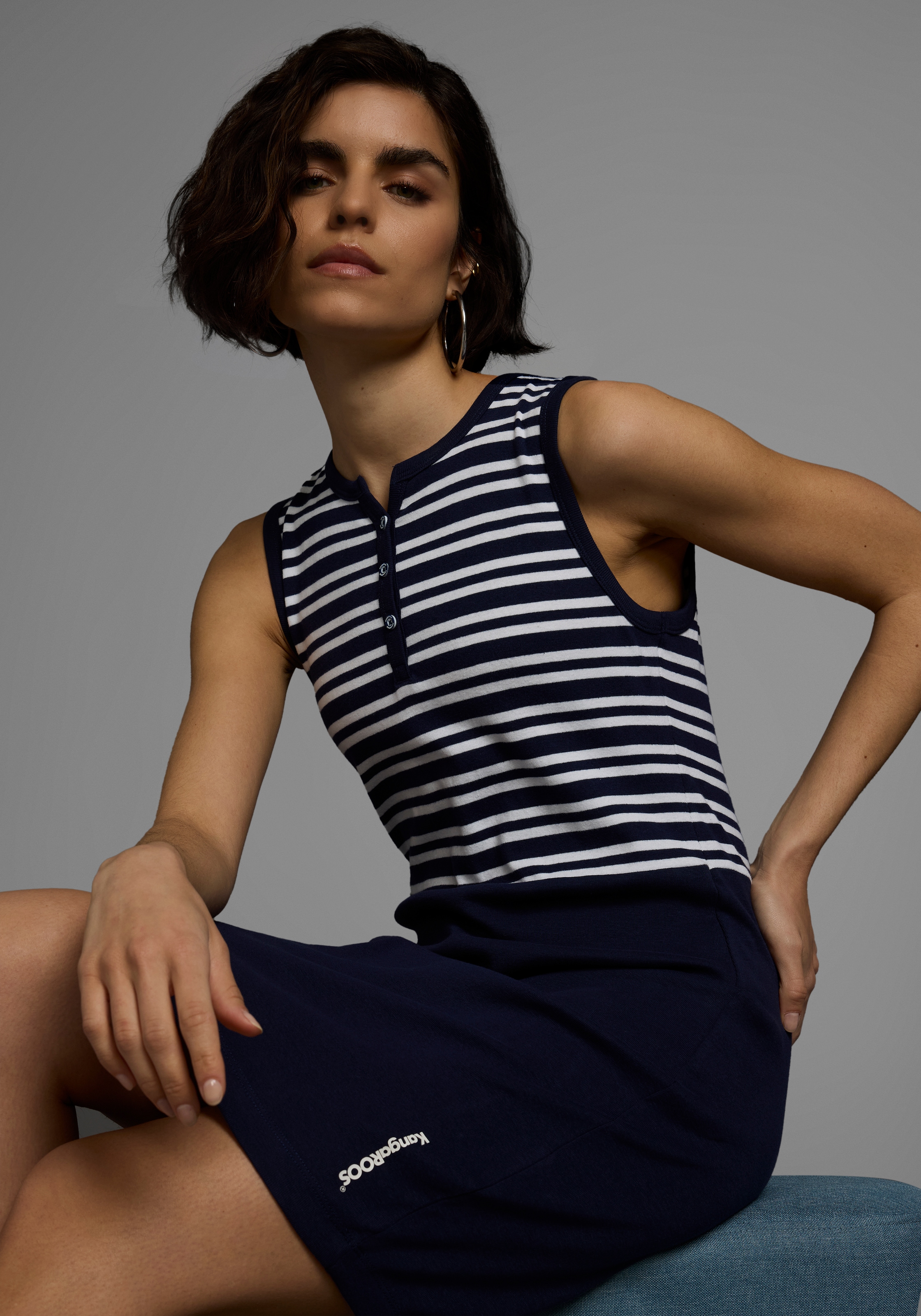 KangaROOS Sommerkleid aus Rippware,  Mini-Länge