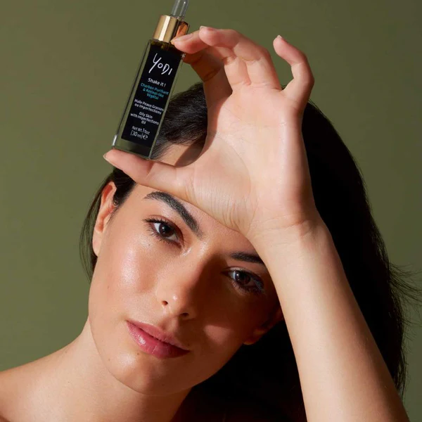 Yodi Huile Shake it ! Charbon Purifiant & Rétinol-like Végétal 30ml
