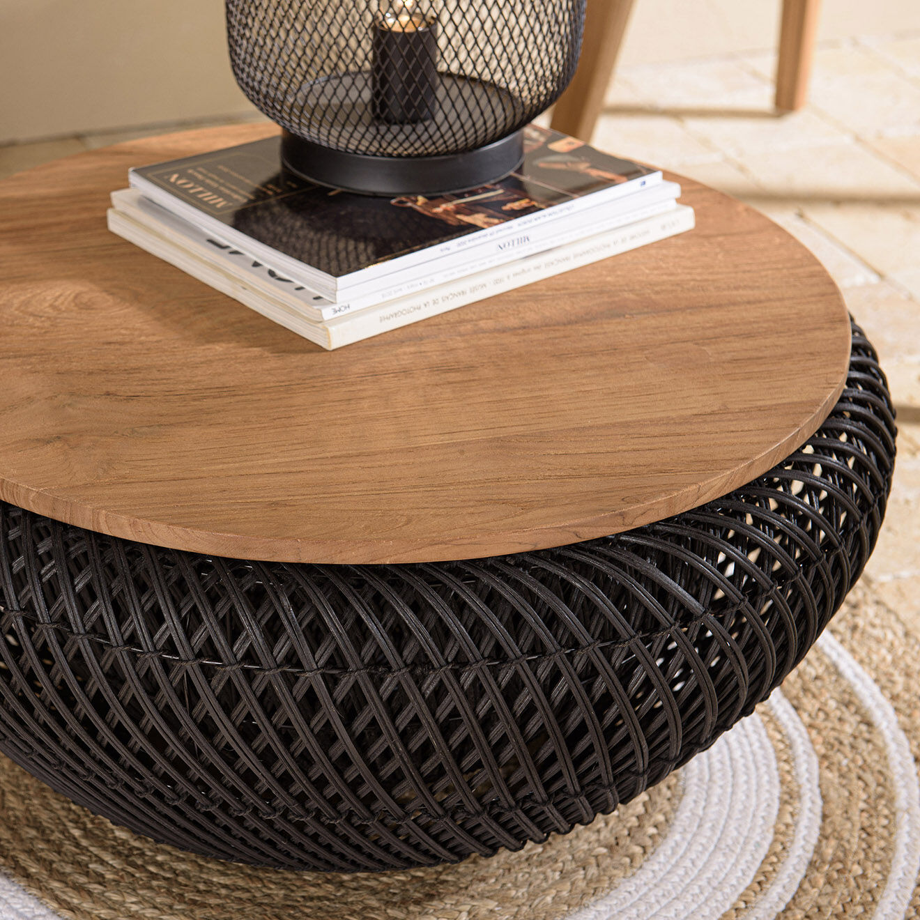 Macabane Table basse ronde en rotin noir plateau amovible Sixtine bois/noir - D.65x32 cm