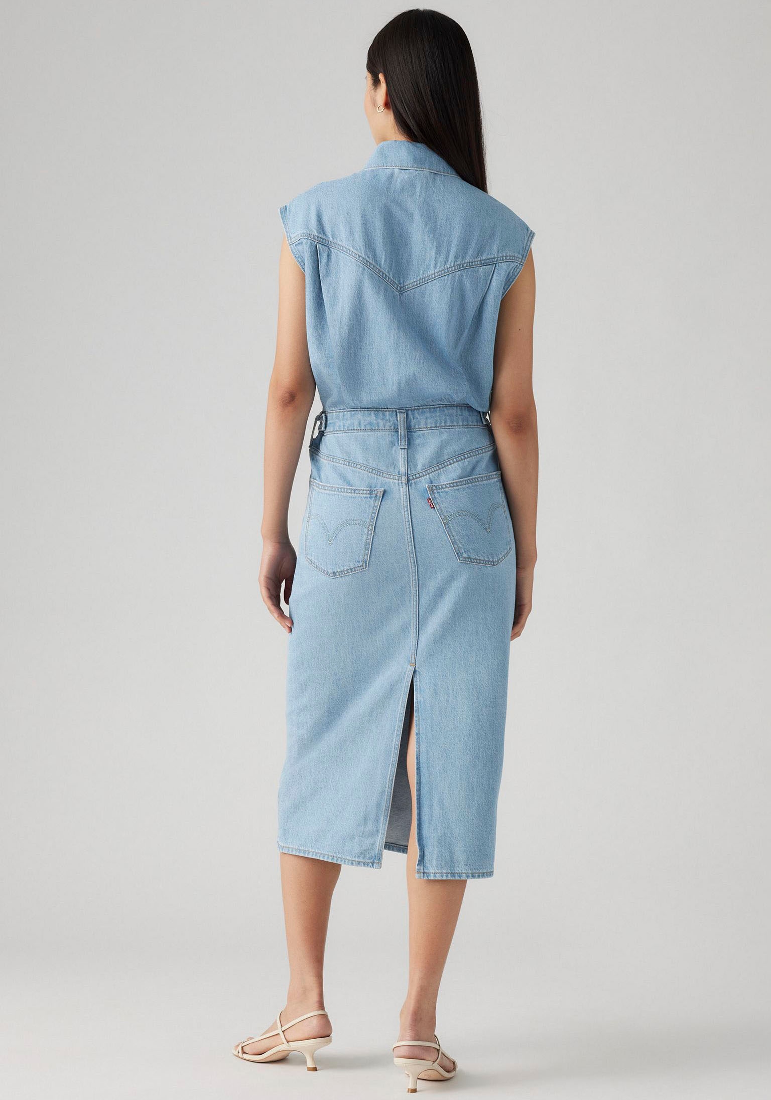 Levi's® Jeanskleid »ICONIC SLEEVELESS DRESS« Brusttaschen | Eingrifftaschen | Gesässtaschen | Münztasche