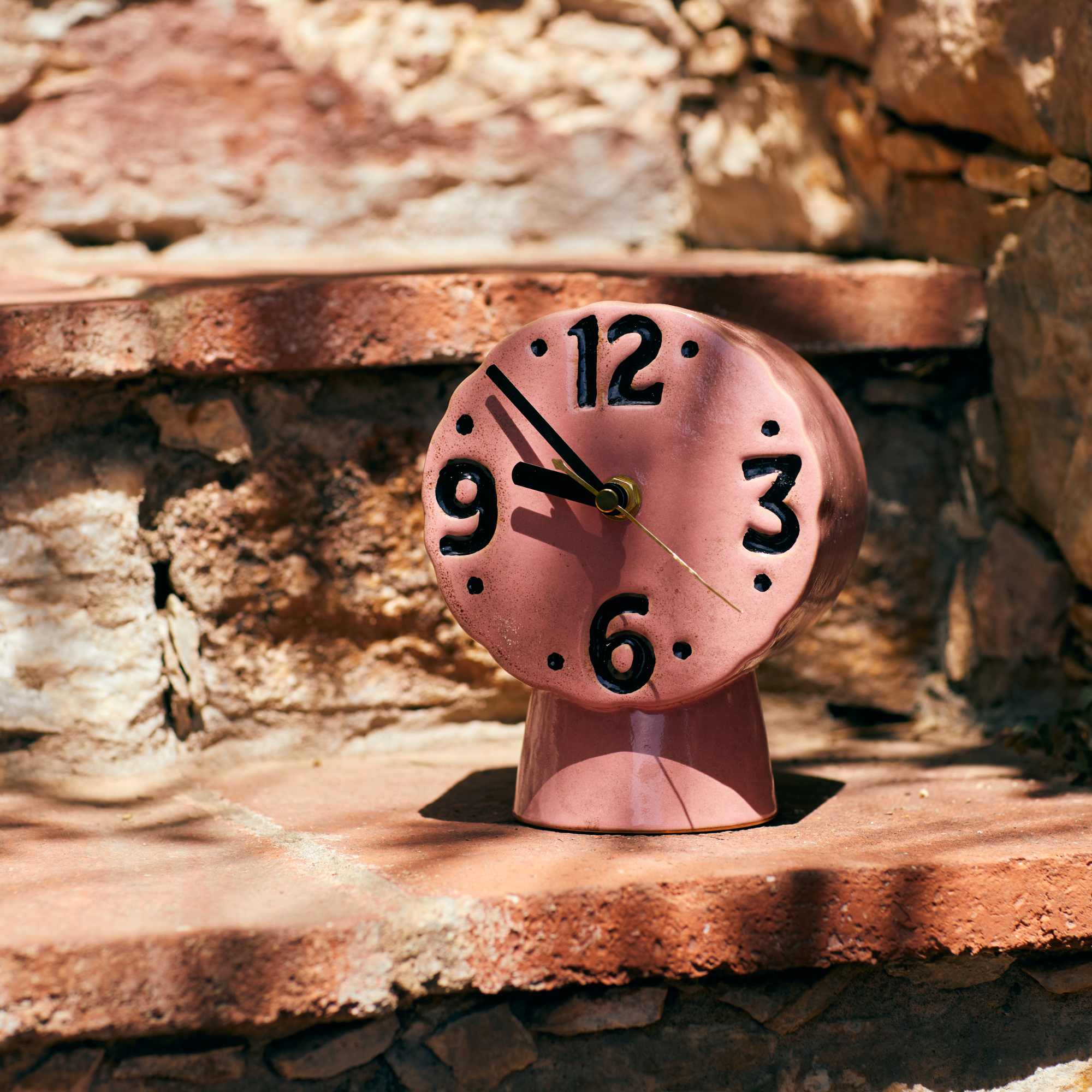 Klok Retro Ceramic pink