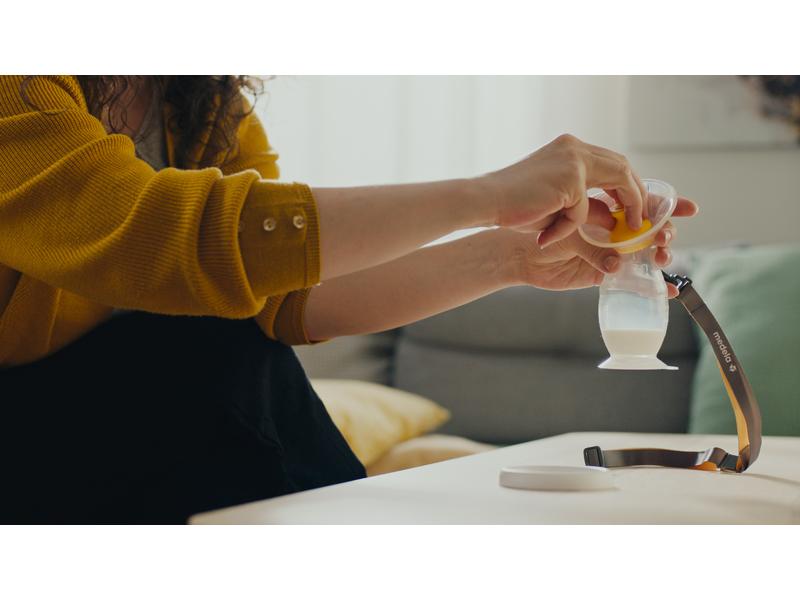 MEDELA Milchauffänger für Muttermilch Silikon-Auffangbehälter für Muttermilch