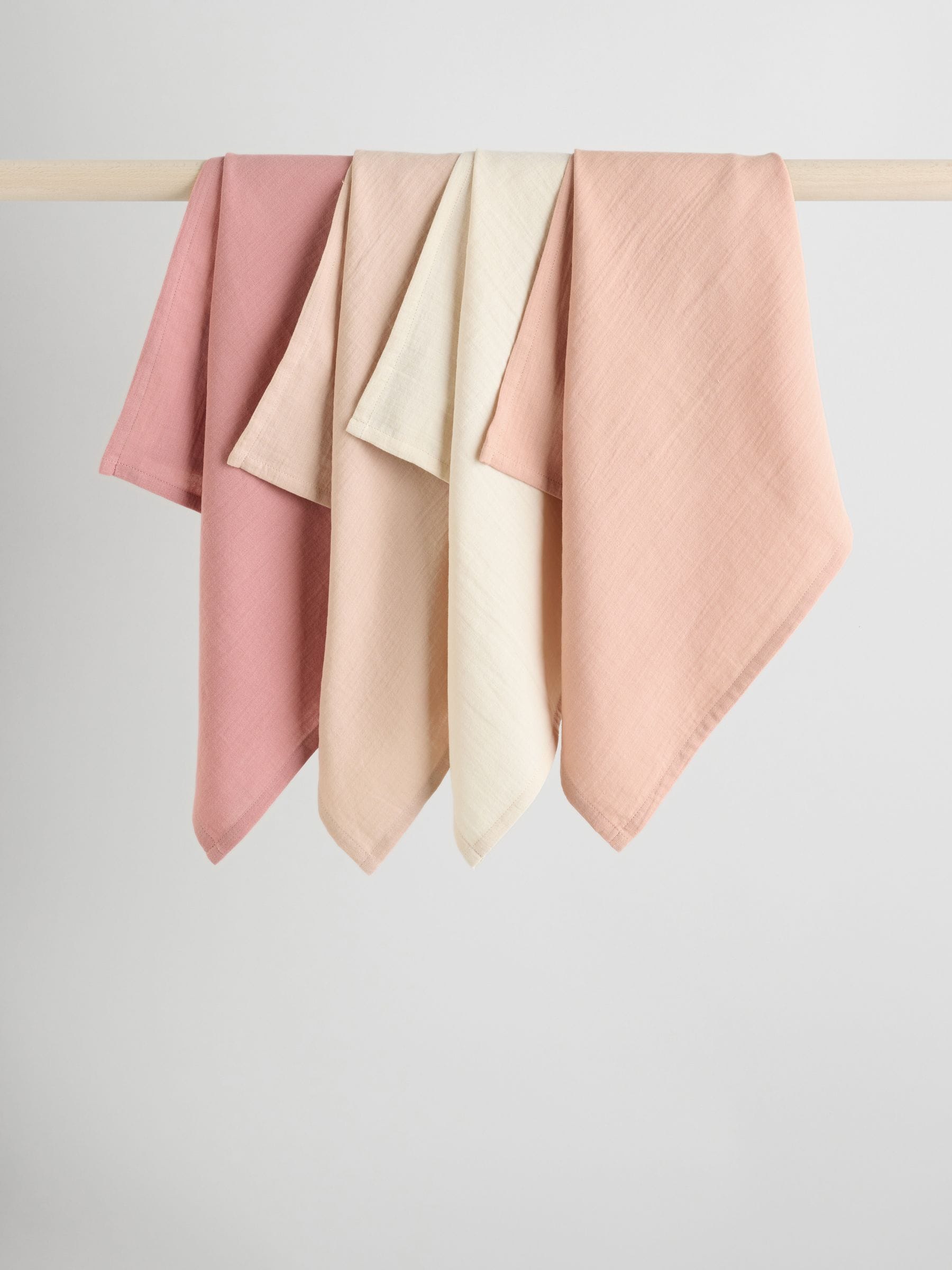 Roze - Set van 4 mousseline babydoekjes