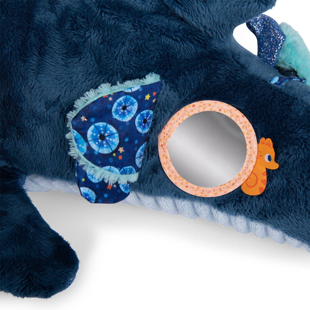 Moulin roty activiteitenknuffel haai - 58 cm