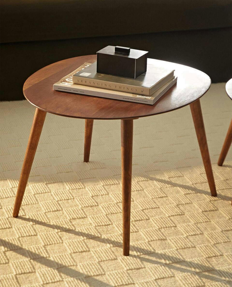 MESA DE MADEIRA COM BISEL