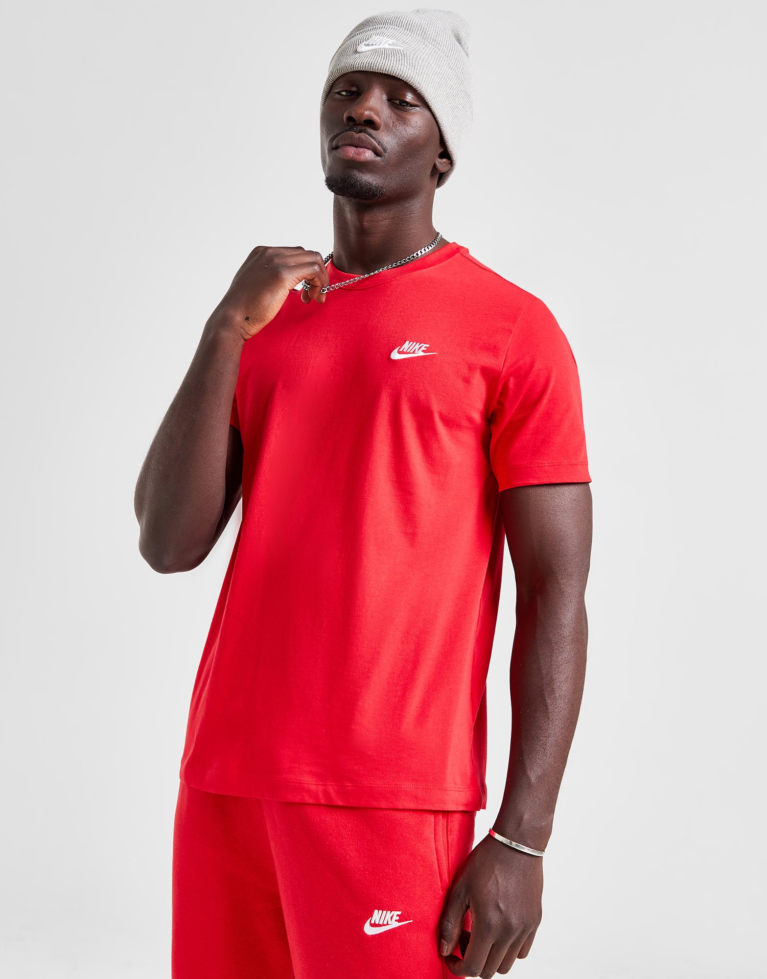 Nike T-Shirt Club