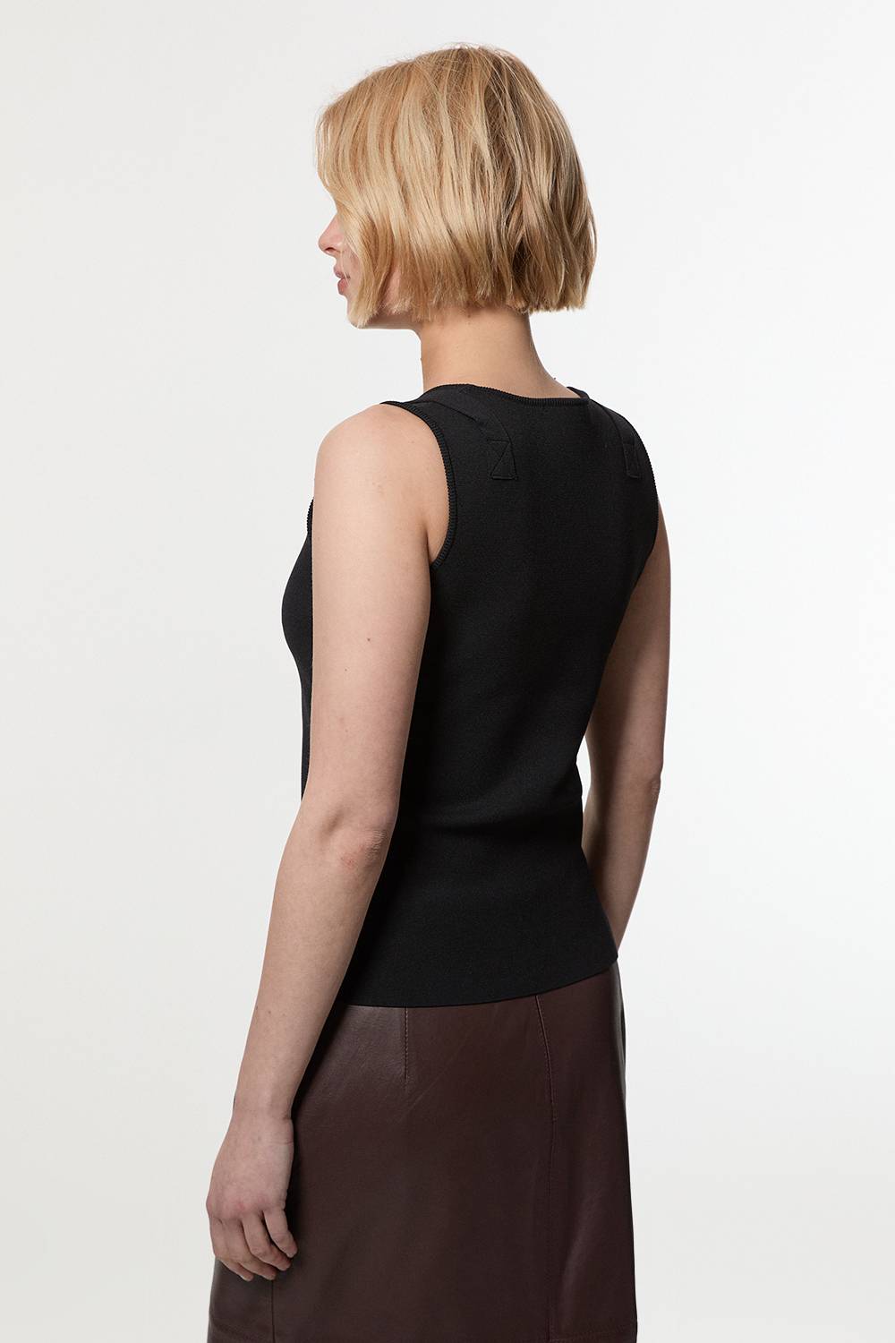 KarenMillen Haut tricoté à garniture de boucle