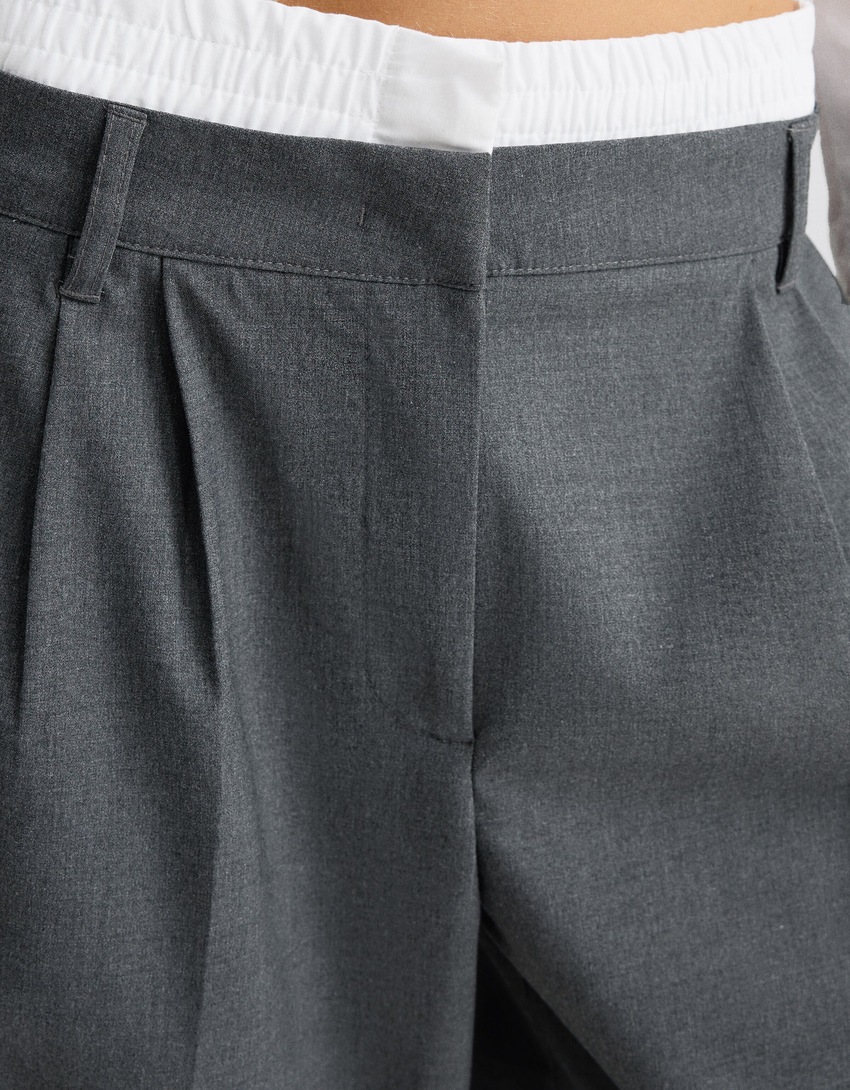Calças de roupa íntima sob medida