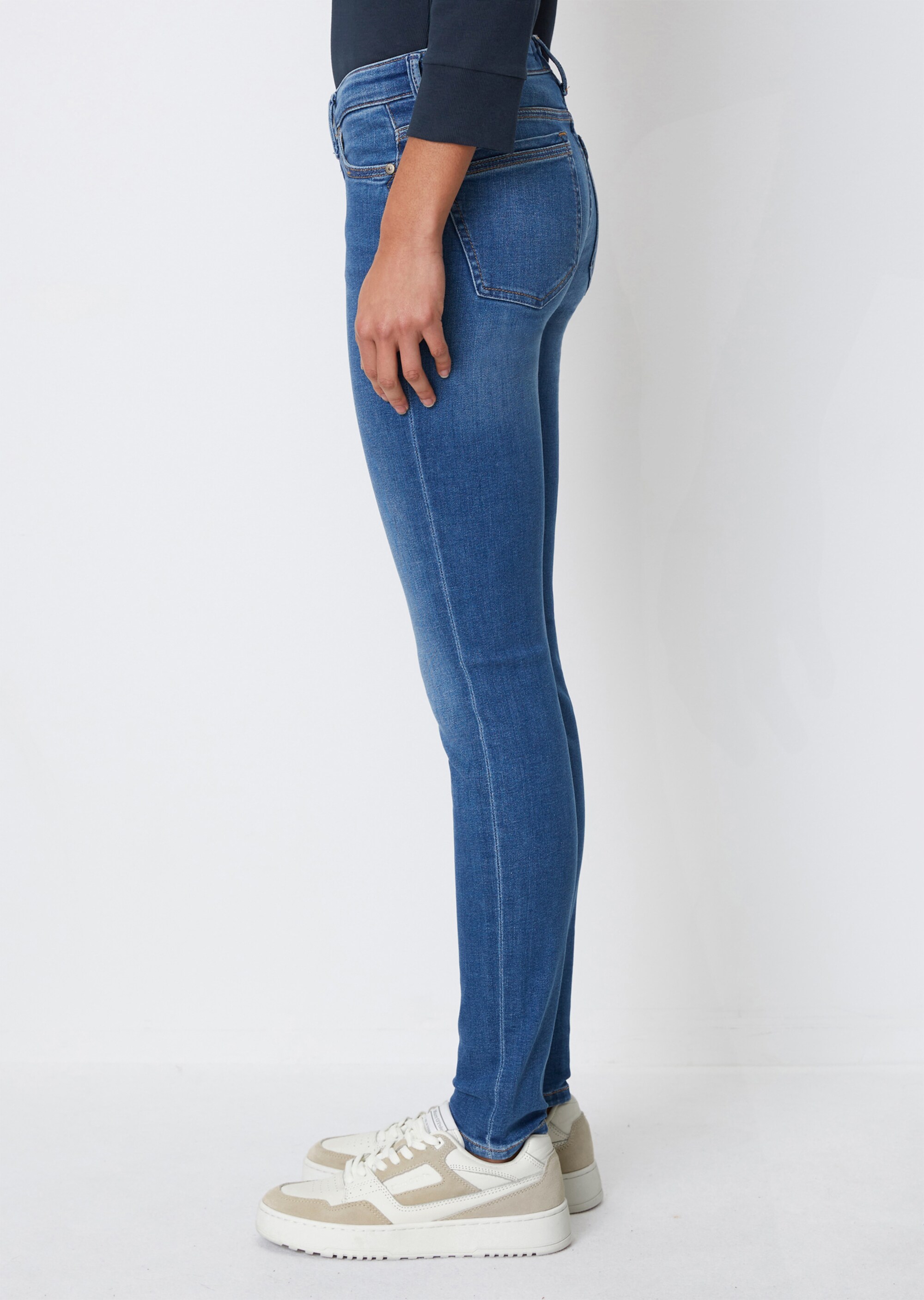 Jeans Modell SIV skinny low waistaus stretchigem Organic Cotton-Mix