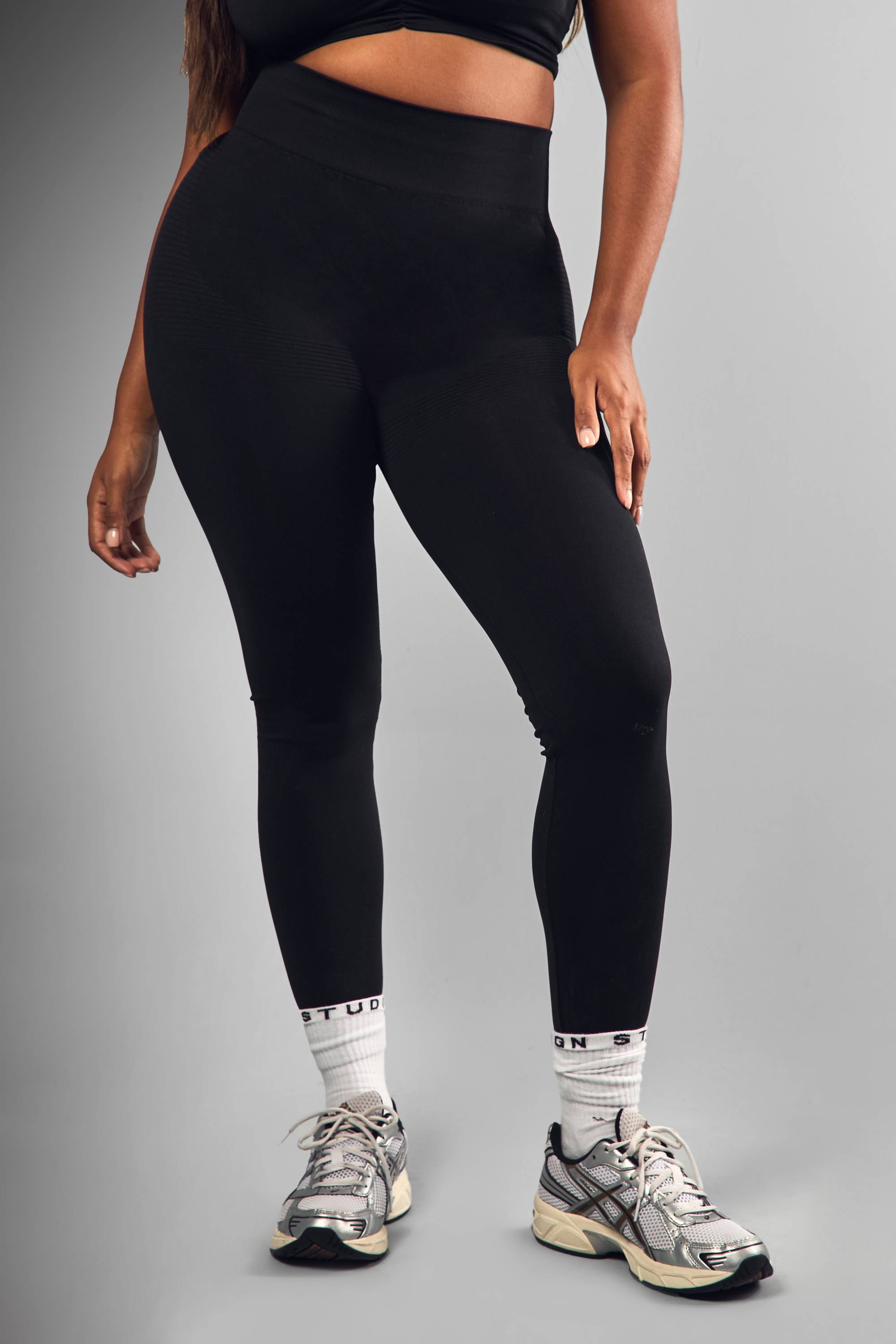 boohoo Legging Sculpt Seamless à Effet Rehausseur de Fesses Plus Premium