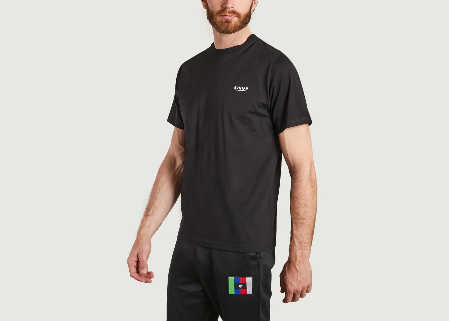 T-Shirt Source Black Vertical V2 AVNIER