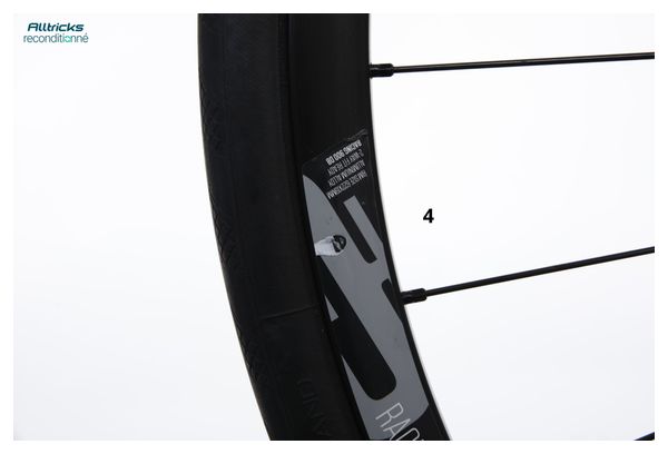 Vélo de Route Cervélo Caledonia Disc Sram Rival eTap AXS 12V Glacier 2023 - Produit Reconditionné