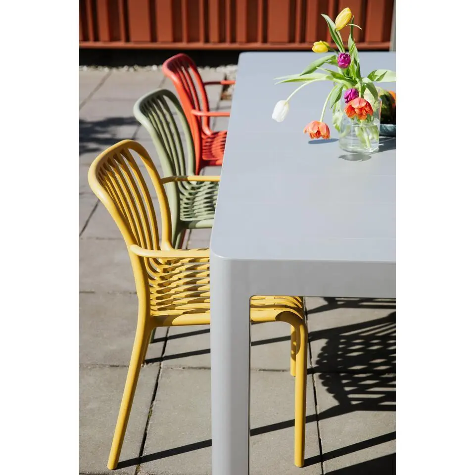 Housecraft Living Mante Tuinstoelen Armleuning Kunststof Terra/ Rood - Set van 4