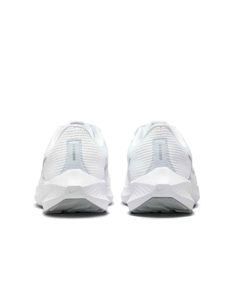 Chaussures de running Nike Pegasus 40 Blanc pour femme