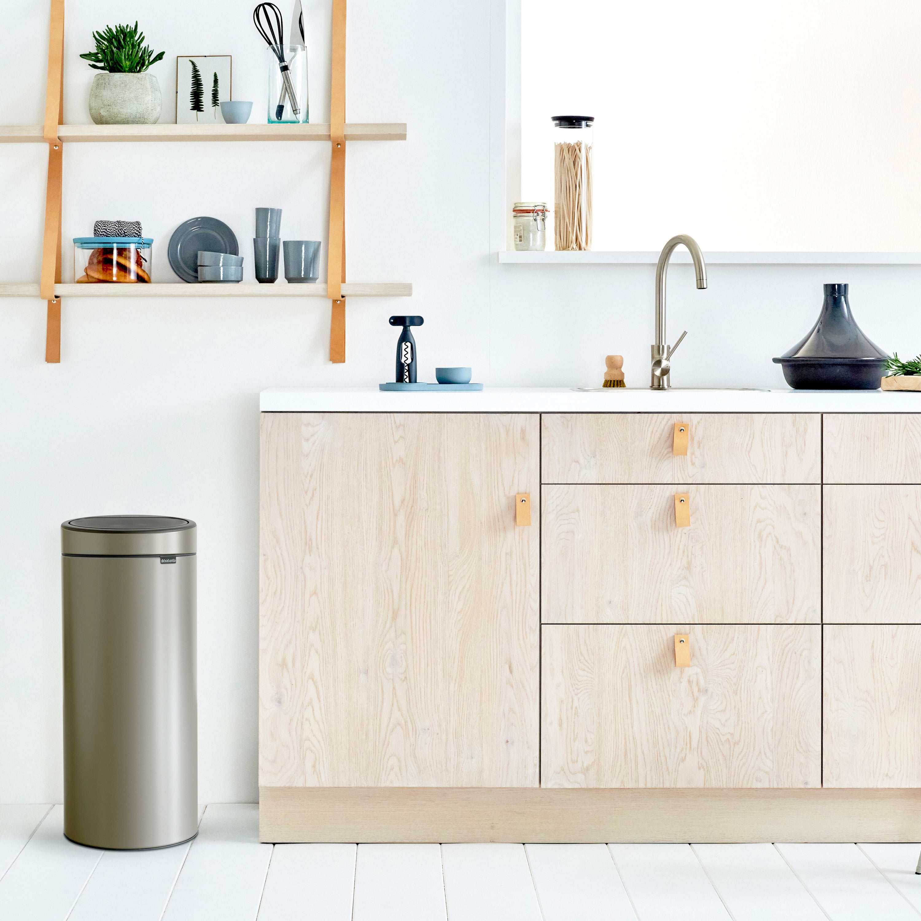 Brabantia Touch Bin New Afvalemmer 30 Liter
