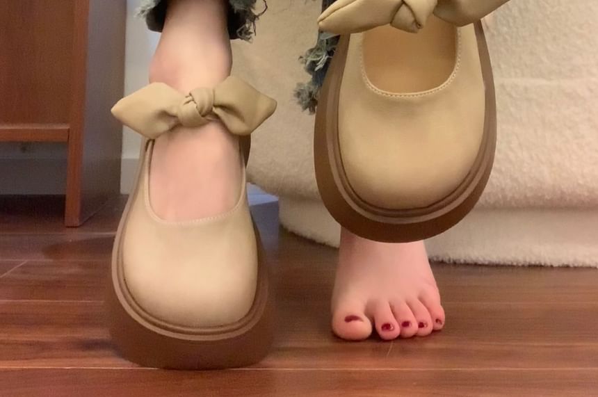 DURAC - Mary Jane-schoenen met strik van imitatieleer