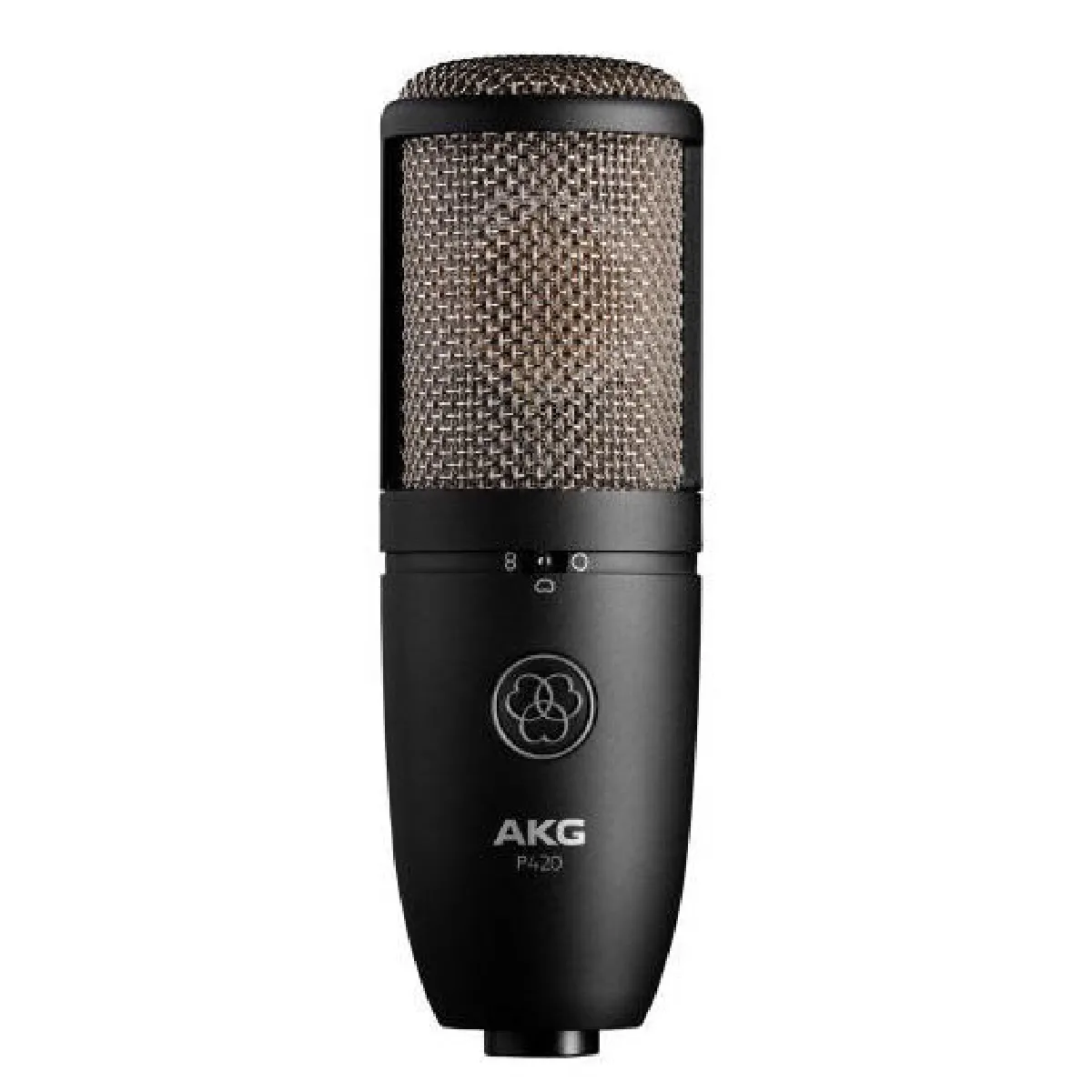 AKG P420
