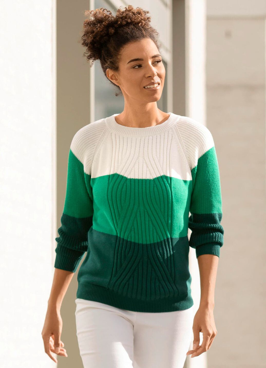 Pullover in Color-Blocking