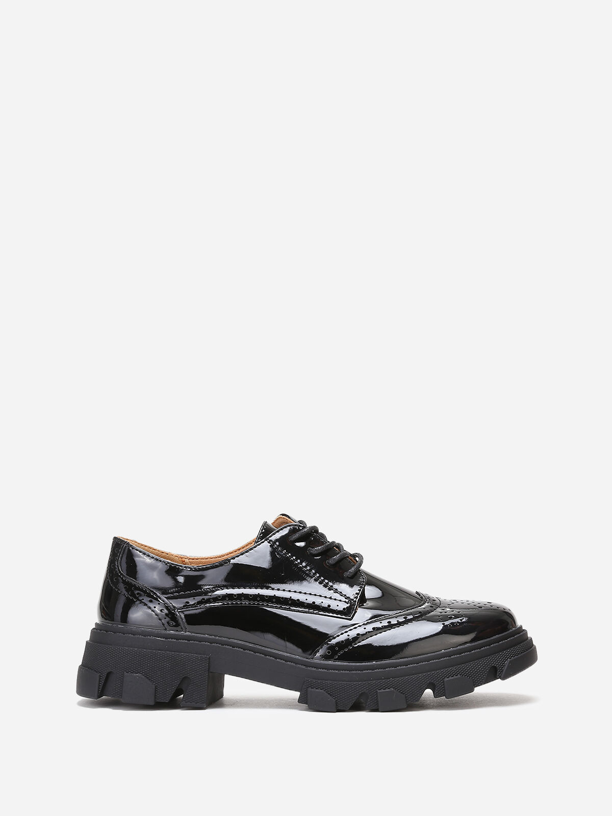 Derbies vernies et crantées- Noir