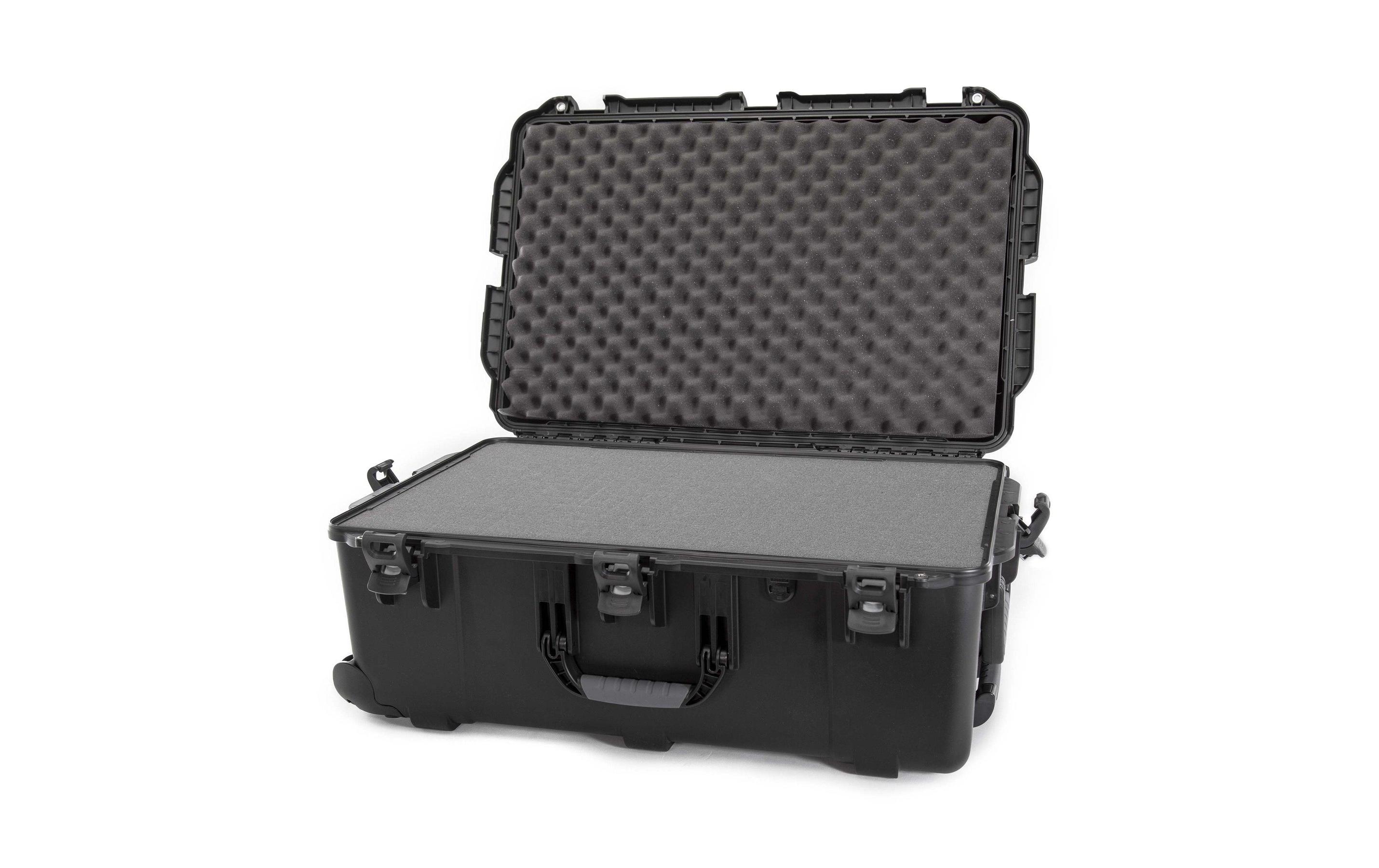 Kunststoffkoffer 963 - mit Trennwand Schwarz<br>Leichter, wasserdichter und robuster Hartschalenkoffer mit Trennwand