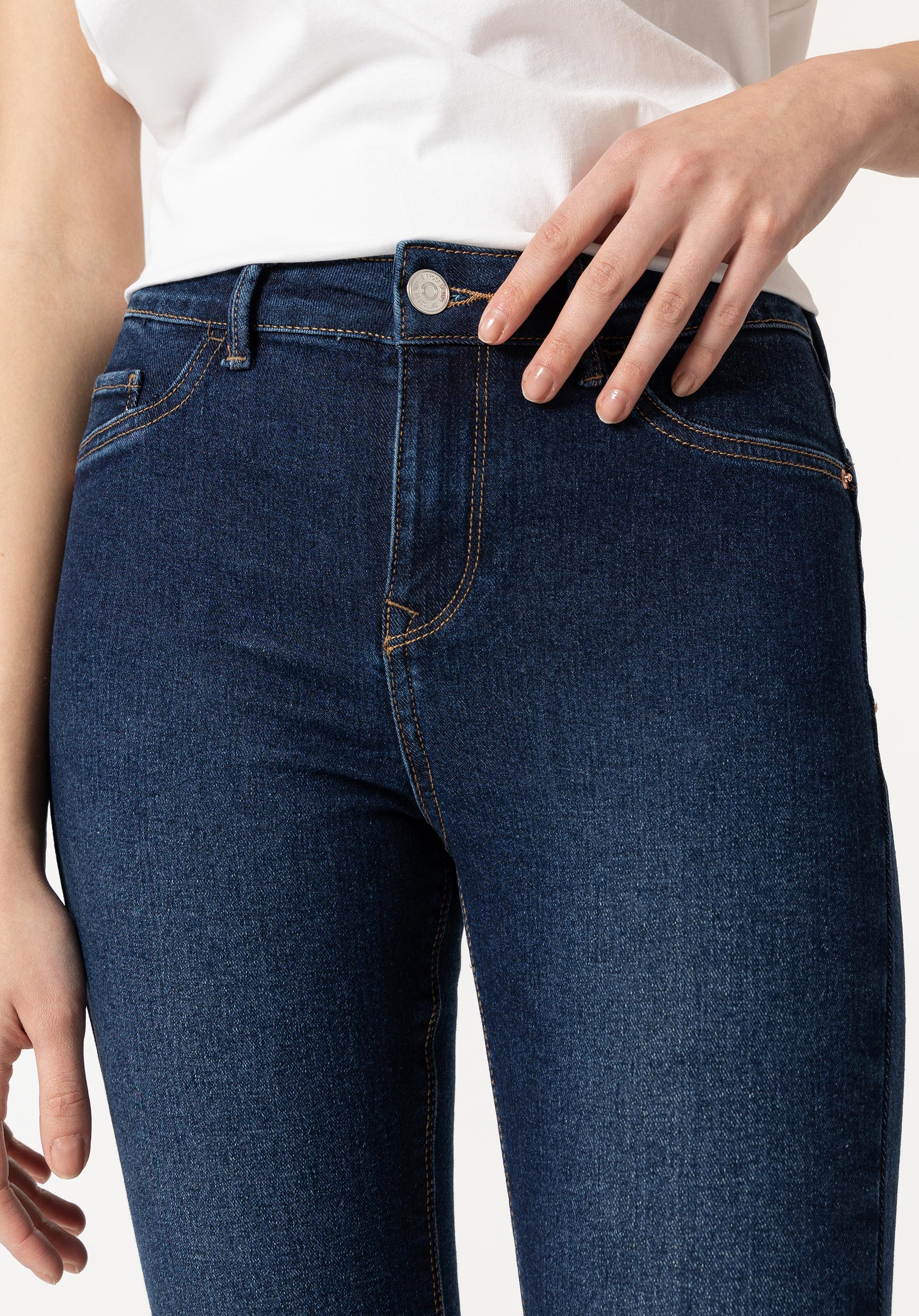 Jeans Light Push-up Skinny Cintura Média