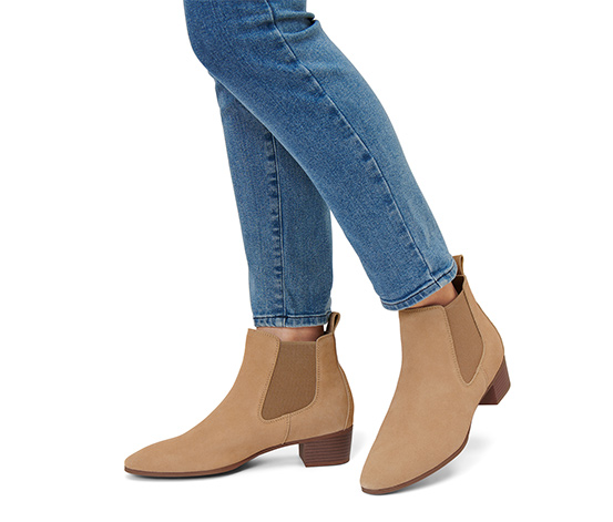 Stiefelette aus Veloursleder