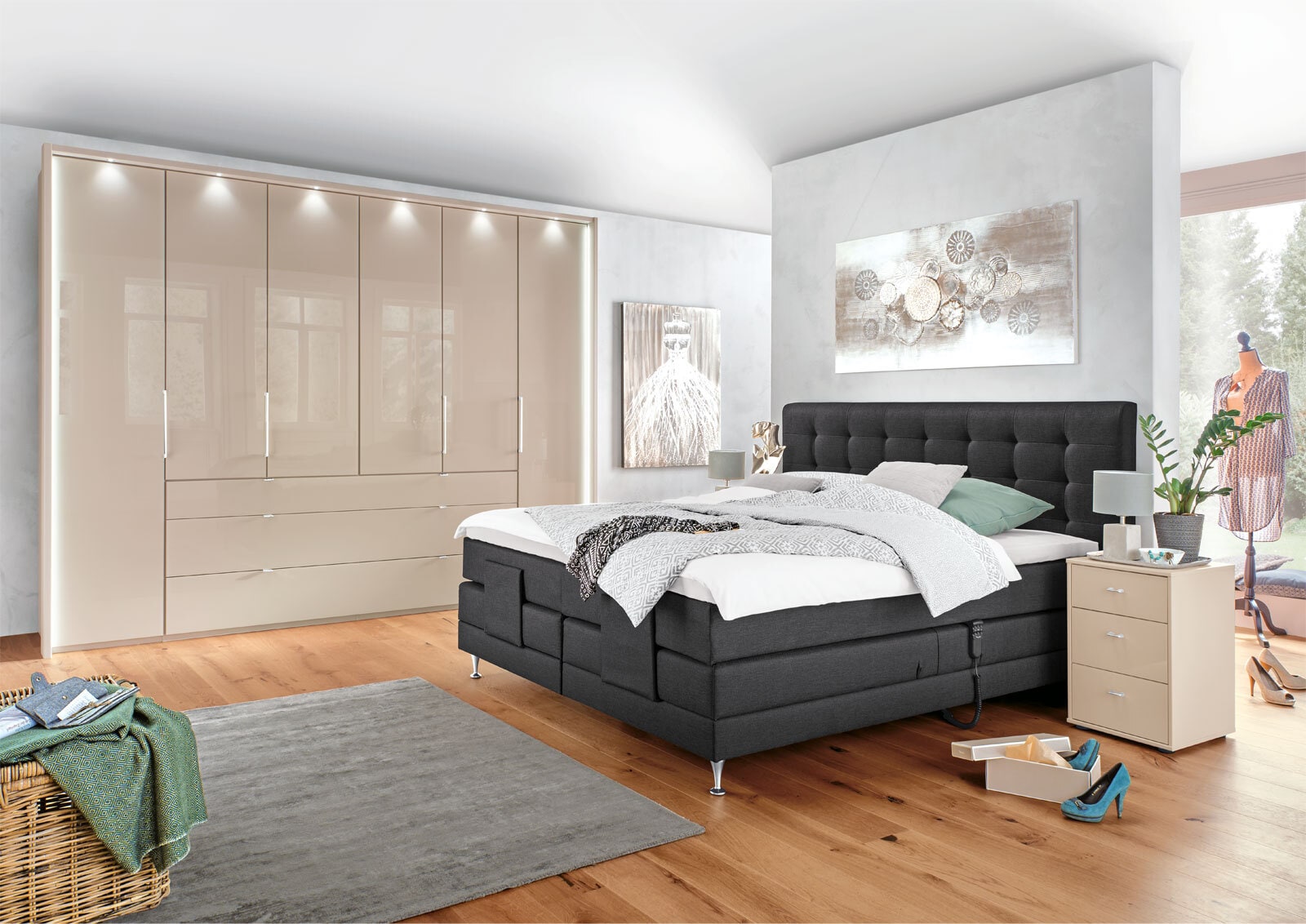 Kleiderschrank CASTELLO 300 x 236 cm beige